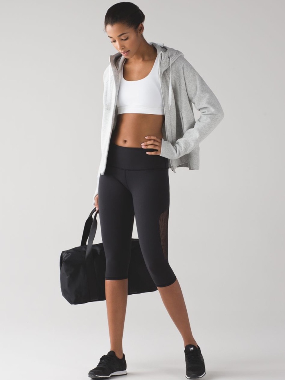 Lululemon Ω 🖤 💪 Reveal Crop 15” Black Mesh Vented Leggings